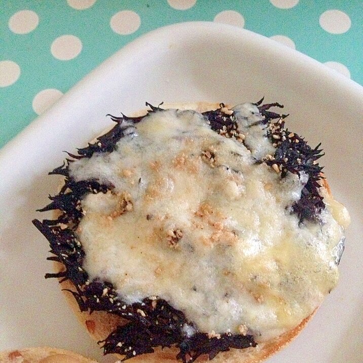 ひじき&チーズのトースト♡